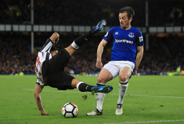 果断出手 果断出手