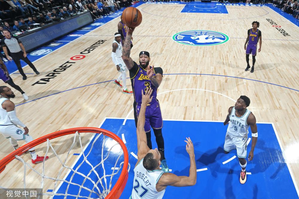 瞩目的焦点 瞩目的焦点